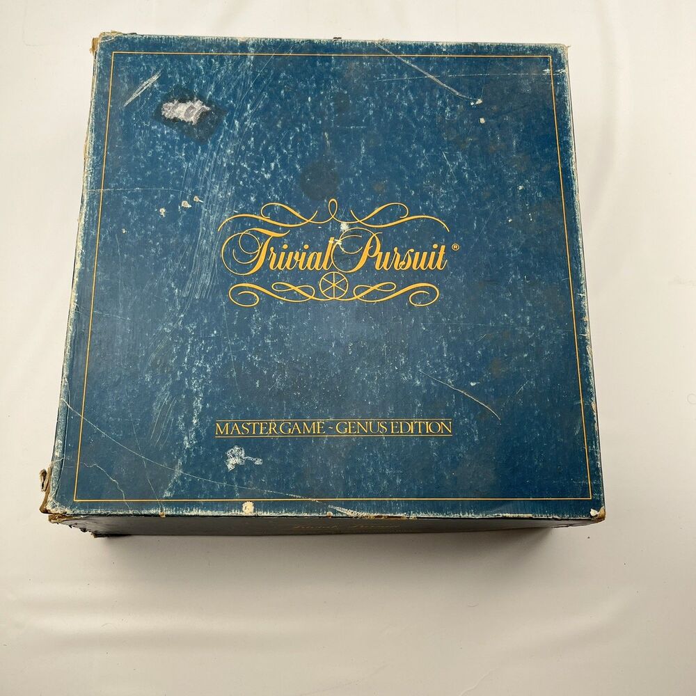 Vintage 1981 Trivial Pursuit Master Game Genus Edition Set